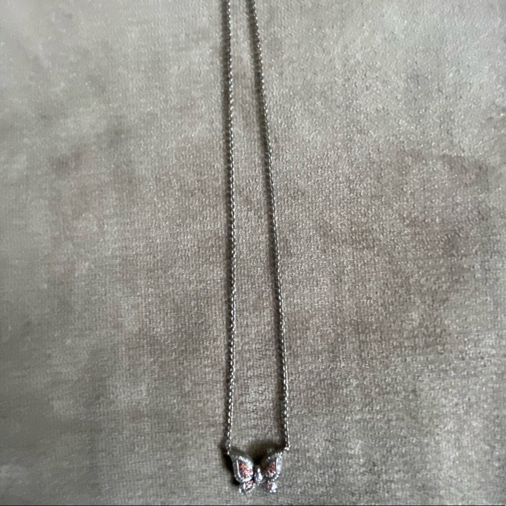 Butterfly necklace - Picture 2 of 2